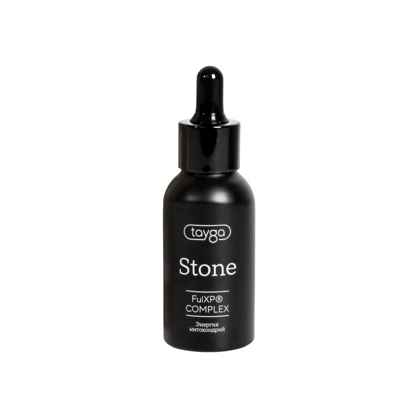 Описание продукта STONE TaygaT

Природные гуминовые кислоты для человека  являются помощниками в борьбе с воспалительными процессами и окислительным стрессом. Они обеспечивают  мягкую детоксикацию организма и улучшение метаболизма. Концентрат T STONE (Т Стоун) создан на основе FulXP Complex, в который входят гуминовые и фульвовые кислоты в биодоступной форме. Продукт усилен азотнокислым серебром и помогает эффективно очищать организм от шлаков, токсинов и тяжелых металлов.

FulXP Complex делают по запатентованной компанией VILAVI технологии. Его получают ультразвуковой диспергацией из богатого гуминовыми веществами бурого угля. В конечный продукт добавляют азотнокислое серебро в оптимальной для человека концентрации, достаточной для проявления дезинфицирующего действия и восполнения дефицита серебра в рационе человека.

Особая формула продукта позволяет безопасно поддерживать природное здоровье организма.  Входящие в FulXP Complex фульвовые и гуминовые кислоты и их соли обладают хелатирующим действием ndash способны притягивать к себе ионы тяжелых металлов и блокировать их, не позволяя вступать в дальнейшие химические реакции. 

Кроме того, гуминовые кислоты и  фульвокислоты обладают противовирусной активностью и оказывают общеукрепляющее действие на организм.



 

Какие полезные свойства STONE TaygaT у компонентов?


	Соли гуминовых кислот, фульвокислоты обладают энтеросорбирующим, гастропротекторным и антидиарейным действием.
	Обладают противоаллергенными свойствами.
	Своевременное применение гуминовых и фульвовых кислот способствует  нормализации микрофлоры кишечника, улучшает работу ЖКТ.
	Компоненты T STONE (Т Стоун) усиливают неспецифическую и специфическую резистентность организма к патогенам различной природы.
	Гуминовые и фульвовые кислоты являются природными антиоксидантами, помогают защищать клетки организма от окислительного стресса.
	Входящая в T STONE (Т Стоун) фульвово - гуминовая кислота и ее соли повышают проницаемость клеточных мембран, что способствует усвоению клетками полезных веществ.
	Соли гуминовых кислот, фульвокислоты способны связывать различные токсины, в том числе ионы тяжелых металлов, и выводить их из клеток.
	Входящее в фульво - гуминовый комплекс  азотнокислое серебро обладает бактерицидным, противовирусным и противогрибковым действием.


Способ применения продукта

Рекомендации по применению:  мл концентрата (порция) на  стакан воды или любой другой жидкости. Перед употреблением взболтать. Принимать  раза в день, утром и вечером. 

Противопоказания: индивидуальная непереносимость, беременность, кормление грудью. Перед приемом необходимо проконсультироваться с врачом.

**Перед применением рекомендуется проконсультироваться со специалистом

 

Состав: Комплекс солей гуминовых, гиматомелановых и фульвовых кислот, азотно-кислое серебро (Ag +), вода дистиллированная.

Объем  мл

Условия хранения и срок годности

Условия хранения: при температуре от + до + degC

Срок годности:  года с даты изготовления

 

Как использовать T Stone?

 мл концентрата растворите в  мл бутилированной (не водопроводной!) воды. Примите  дозу утром до завтрака и  на ночь, перед сном. Полный курс составляет  дней, а далее надо сделать недельный перерыв.